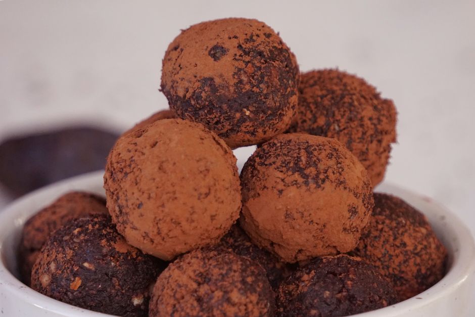 Brigadeiro Fit de Tâmaras e Cacau