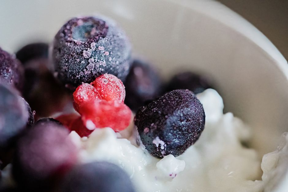 Gelato de Iogurte Grego com Frutas Vermelhas