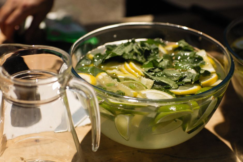 Suco de Limão com Hortelã e Gengibre